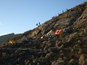 Aufstieg ins Basislager auf etwa 4200 Meter