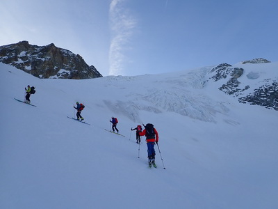 Aufstieg am Glacier de Tsena Refien