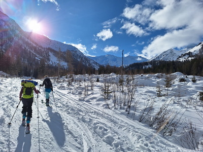 Hüttenzustieg von Niederthai